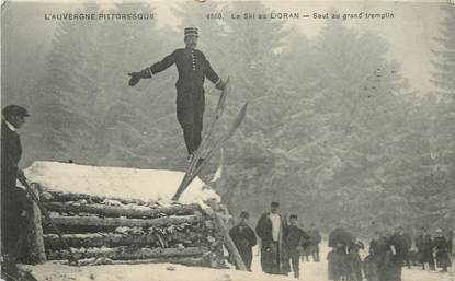CPA FRANCE 15 "Le Ski au Lioran, saut au grand tremplin, l'Auvergne pittoresque"