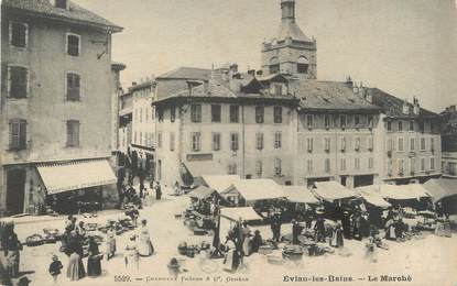 / CPA FRANCE 74 "Evian les Bains, le marché"