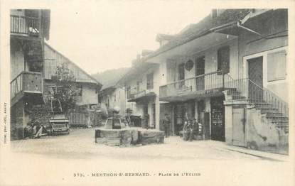 / CPA FRANCE 74 "Menthon Saint Bernard, place de l'église"