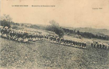 / CPA FRANCE 74 "La Roche sur Foron, manoeuvres des chasseurs Alpins"