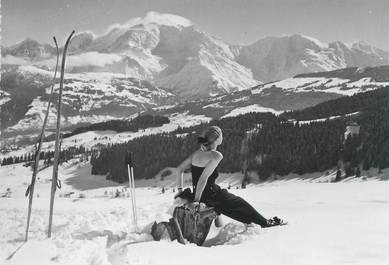 / CPSM FRANCE 74 "Cordon, les pistes de ski avec vue sur la Chaine du Mont Blanc"