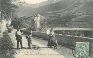 73 Savoie CPA FRANCE 73 "Aix les Bains, la route du pont de l'Abîme" / MONTREUR D'OURS / GITAN