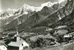 / CPSM FRANCE 74 "Les Houches, vue générale et les aiguilles de Chamonix"