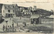 29 Finistere CPA FRANCE 29 "Tréboul, plage des Sables Blancs, le marchand de cartes postales"