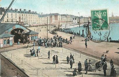 CPA FRANCE 76 "Dieppe, la Poissonnerie et l'Avant port" / AQUA PHOTO