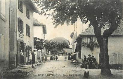 / CPA FRANCE 38 "La Batie Divisin, rue du centre"