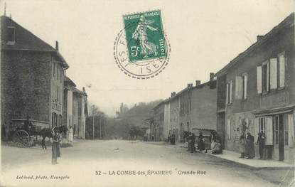 / CPA FRANCE 38 "La Combe des Eparres, grande rue"