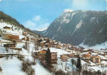 / CPSM FRANCE 74 "Morzine, vie partielle de la station"