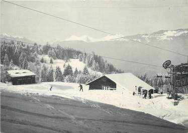 / CPSM FRANCE 74 "Morillon Les Esserts, les remontées du plateau"