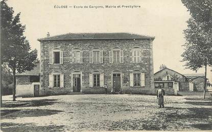 / CPA FRANCE 38 "Eclose, école de garçons, mairie et presbytère"