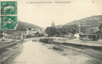 / CPA FRANCE 38 "Grand Lemps, place de la gare"