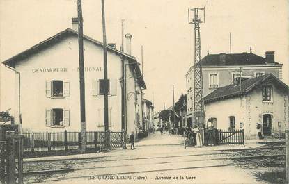 / CPA FRANCE 38 "Le Grand Lemps, av de la gare"