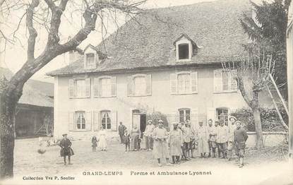 / CPA FRANCE 38 "Grand Lemps, ferme et ambulance Lyonnet"