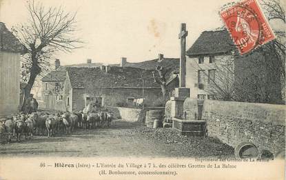 / CPA FRANCE 38 "Hières, l'entrée du village"