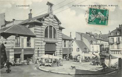 CPA FRANCE 63 "Le Mont Dore,  Marché"