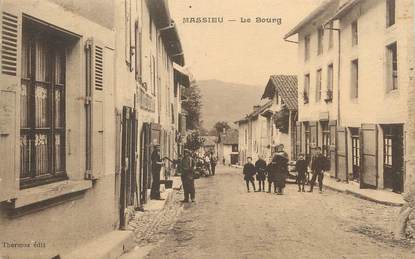 / CPA FRANCE 38 "Massieu, le Bourg "