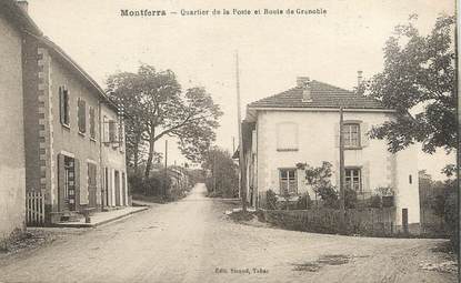 / CPA FRANCE 38 "Montferra, quartier de la poste et route de Grenoble"