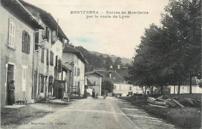 / CPA FRANCE 38 "Montferra, entrée de Montferra"