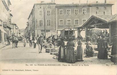 / CPA FRANCE 38 "Le Péage du Roussillon, place du marché et la Halle"