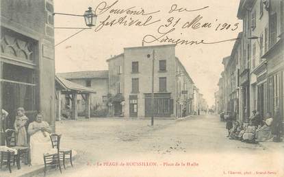 / CPA FRANCE 38 "Le Péage du Roussillon, place de la Halle"