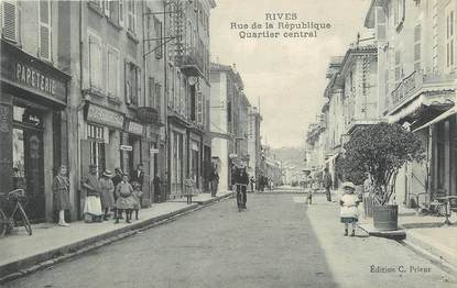 / CPA FRANCE 38 "Rives, rue de la République, quartier central"