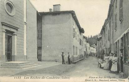 / CPA FRANCE 38 "Les Roches de Condrieu, place et rue de l'église"