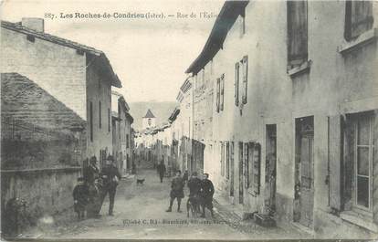 / CPA FRANCE 38 "Les Roches de Condrieu, rue de l'église"