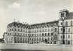 / CPSM FRANCE 78 "Versailles, école Sainte Geneviève, la façade vue du parc"