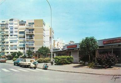 / CPSM FRANCE 78 "Chatou, rue Guy de Maupassant"