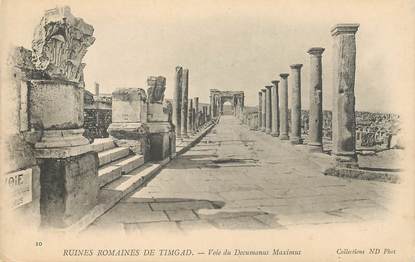 CPA ARCHEOLOGIE "Ruines romaines de Timgad, voie du Decumanus"