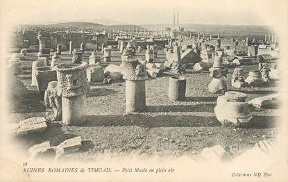 CPA ARCHEOLOGIE "Ruines romaines de Timgad, petit musée en plein air"