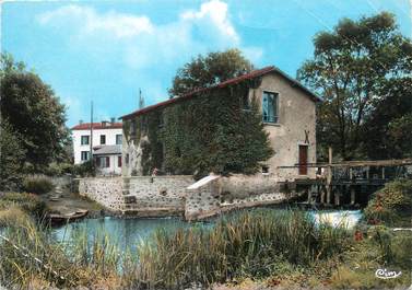 / CPSM FRANCE 79 "Cerisay, le moulin au pont de la Branle"