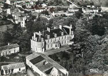 / CPSM FRANCE 79 "La revetison, vue aérienne du château"