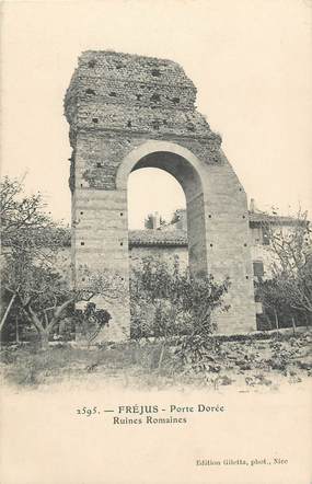 CPA FRANCE 83 "Fréjus, ruines romaines"
