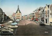 80 Somme / CPSM FRANCE 80 "Péronne, la grand'Place"