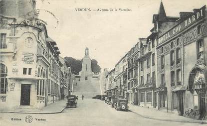 CPA FRANCE 55 "Verdun, avenue de la Victoire, Hotel du Coq Hardi"