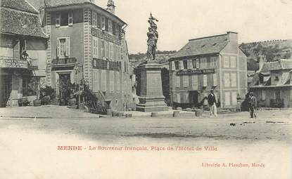 .CPA FRANCE  48 "Mende,  Place de l'Hôtel de Ville"