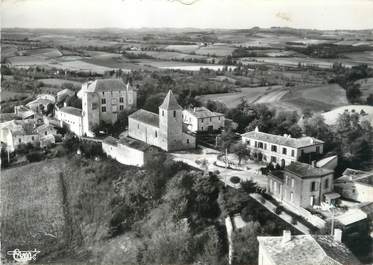 / CPSM FRANCE 82 "Gramont, vue générale aérienne"