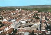 82 Tarn Et Garonne / CPSM FRANCE 82 "Beaumont de Lomagne, vue panoramique aérienne"