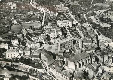 / CPSM FRANCE 84 "Gordes, vue générale aérienne"