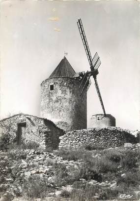 / CPSM FRANCE 84 "Saint Saturnin lès Apt, le vieux moulin"