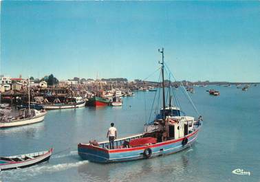 CPSM FRANCE 85 "L'Aiguillon sur Mer, le port" / BATEAU