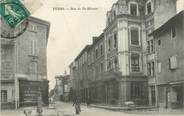 42 Loire .CPA FRANCE 42 '"Feurs, Rue de St Etienne"