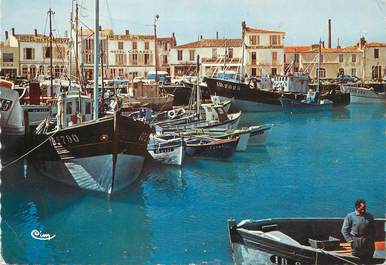 CPSM FRANCE 85 "Ile d'Yeu, le port Joinville"