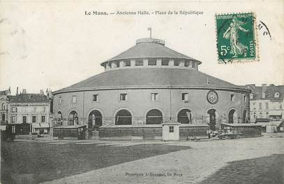 CPA FRANCE 72 "Le Mans, ancienne Halle, la place de la République"