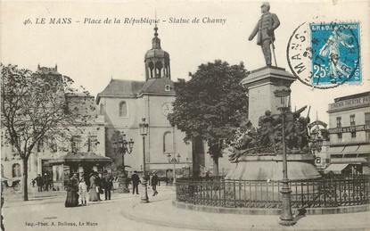 CPA FRANCE 72 "Le Mans, Place de la République, Statue de Chanzy"