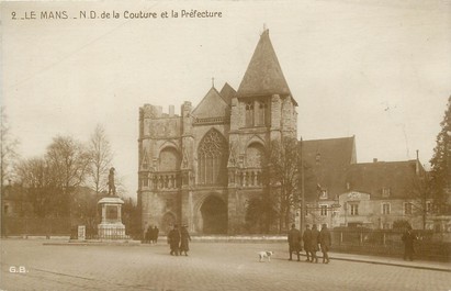 CPA FRANCE 72 "Le Mans, Notre Dame de la Couture et la Préfecture"