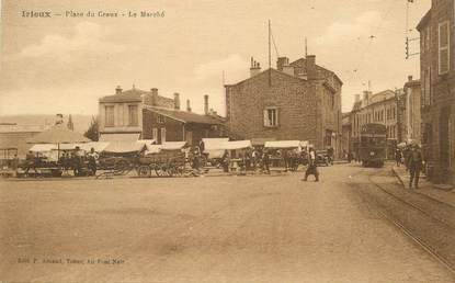 .CPA FRANCE 42 "Izieux, Place du  Creux, le marché"