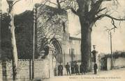 42 Loire .CPA FRANCE 42 "Moingt, Le Château de Neufbourg et le Gros Sully"