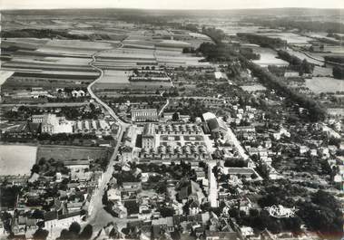 / CPSM FRANCE 89 "Joigny, vue aérienne sur le Faubourg Saint André"